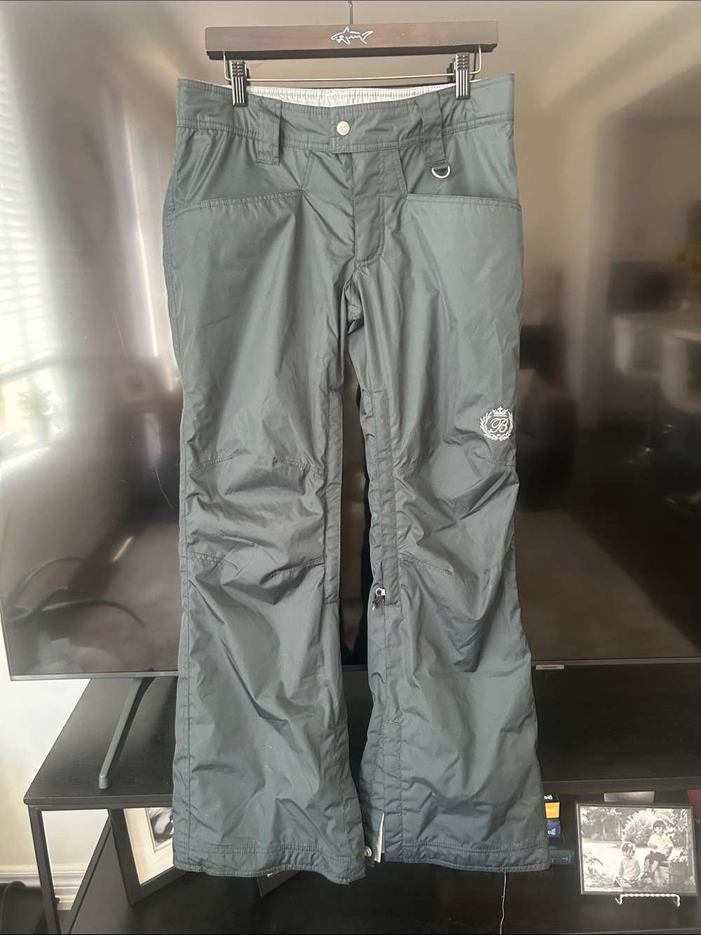 Betty Rides Black Insulated Ski Snowboard Pants Vented Women's Size S - Picture 2 of 16